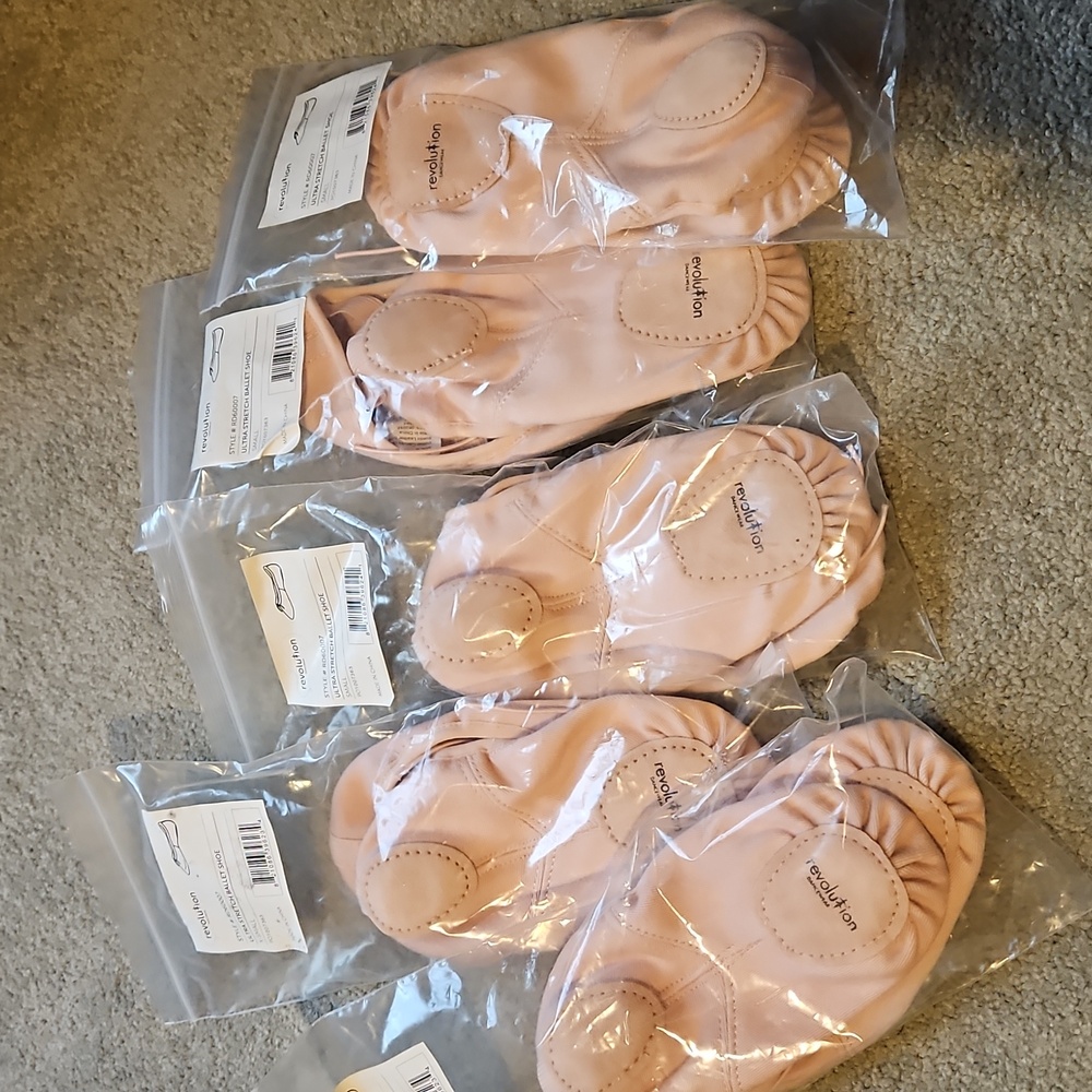 Revolution Pink Ultra-Stretch Ballet Shoe
